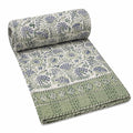 Trapunta Kantha Bohémien in Cotone Verde Chiaro per Letto Queen 228x274 cm